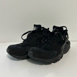 Mens Black Nike Huarache Running Shoes